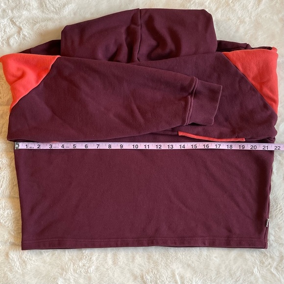 *Sold* Vans Cropped Hoodie - Picture 3 of 5